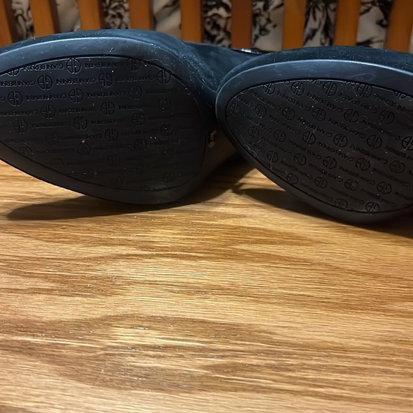 Giani Bernini Women's Black Mary Jane Shoes size 8.5 - Picture 3 of 4